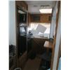 Image 10 : 1993 Golden Falcon 30ft 5th wheel camper - VIN: 2GRFW29T4R5940661 SK plated