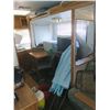 Image 9 : 1993 Golden Falcon 30ft 5th wheel camper - VIN: 2GRFW29T4R5940661 SK plated
