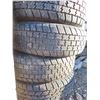 Image 5 : Set of motomaster rough rider tires A/T 235-75-r15 LIKE NEW