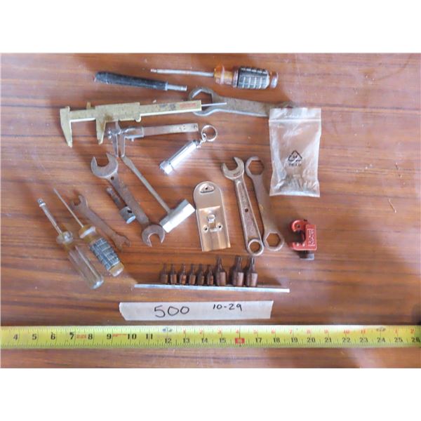 tuber cutter measuring calipers , misc wrenches , torque drivers