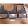 Image 1 : set of 3 mud flaps