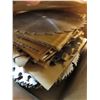 Image 5 : full box of saw blades