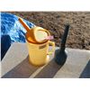 Image 1 : 2 x Funnel - 1x Jug Style with Handle and Spout - 1x Flexiable Down Tube