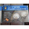 Image 4 : 2 - 2pc 41/2 " spot lights 100w halogen