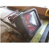 Image 3 : 2 -4 1/4 x 3 1/4 utility flood light