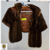 Image 1 : VINTAGE MINK HURTIG FURS SHAWL FUR-ESTATE
