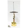 Image 1 : ANTIQUE BRASS COAL OIL LAMP GLEMA