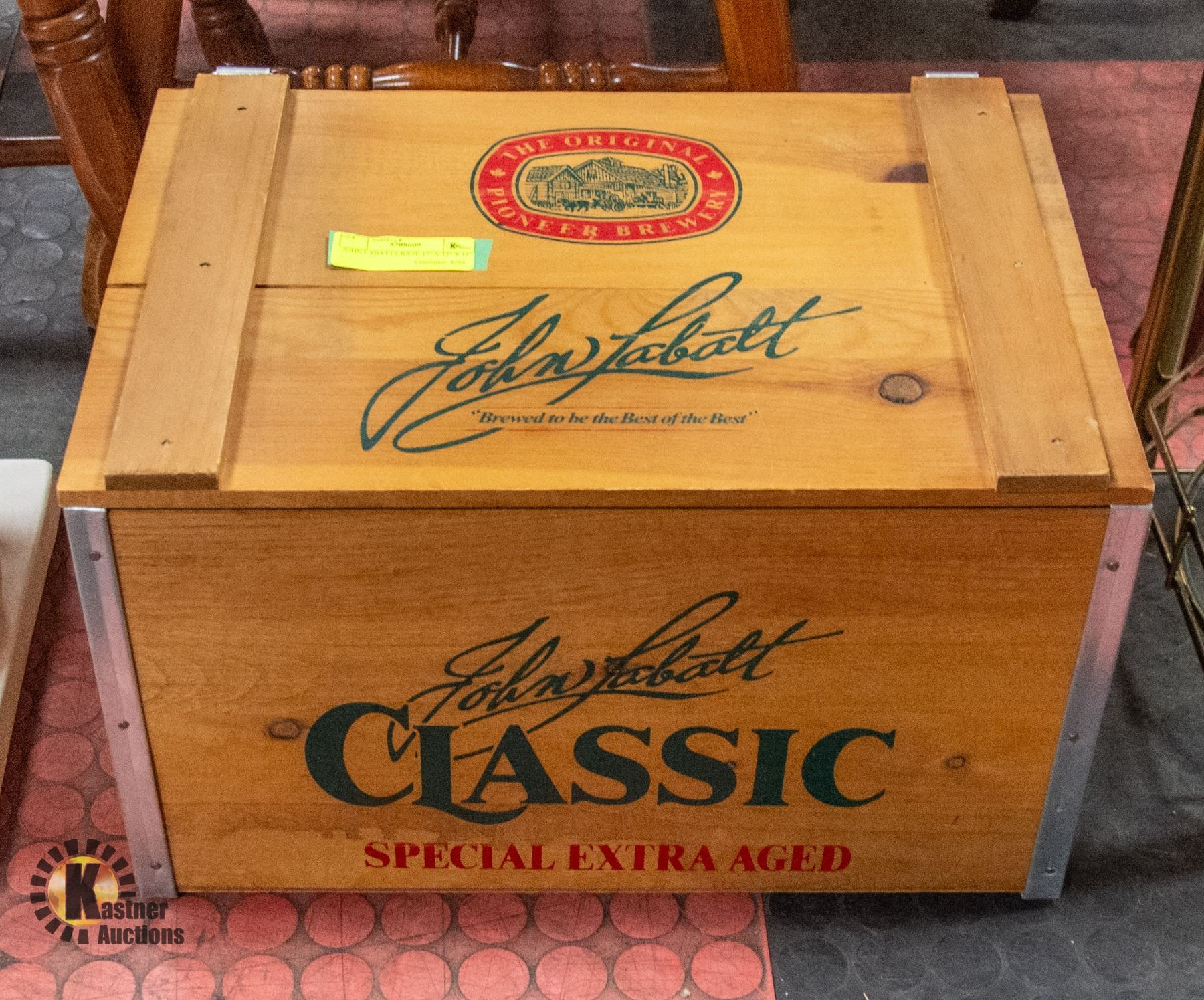 JOHN LABATT CRATE 17