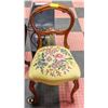 Image 1 : WOOD/CROSS STITCH CHAIR