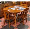 Image 1 : SOLID WOOD DINING TABLE WITH 2 LEAFS & 4 CHAIRS