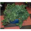 Image 1 : TOTE OF CHRISTMAS GREENERY GARLAND UNUSED