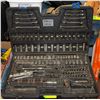 Image 1 : CRAFTSMAN APPROX 140PC SET WITH CASE