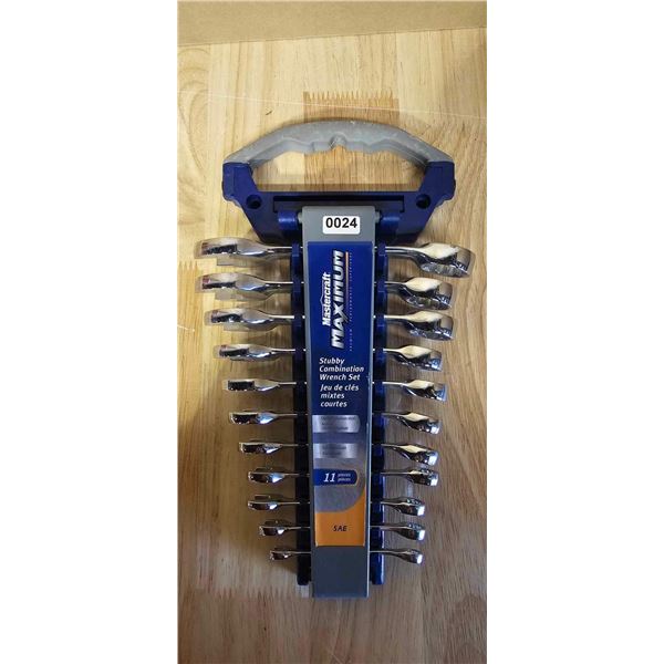 Lot of 1 Set of Mastercraft Stubby Combination Wrenches - SAE