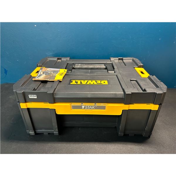 Lot of 1 Dewalt Tool Box - USED