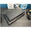 Image 3 : Lot of 1 Sony Playstation 2 Console - Complete with Games!