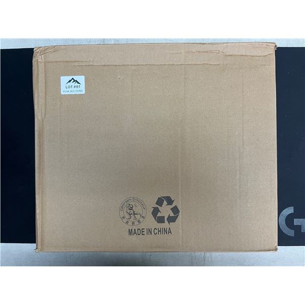 Lot of 1 Blue Georges Dinosaur Queen Plush Throw - 90x90"