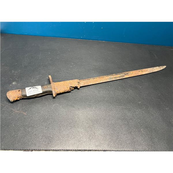 Lot Vintage Rare WW1 M1905 U.S. Bayonet - Weathered
