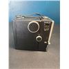 Image 2 : Lot of 1 Vintage Collectible Zeiss Ikon Box Camera - 1948/1956 Era - USED
