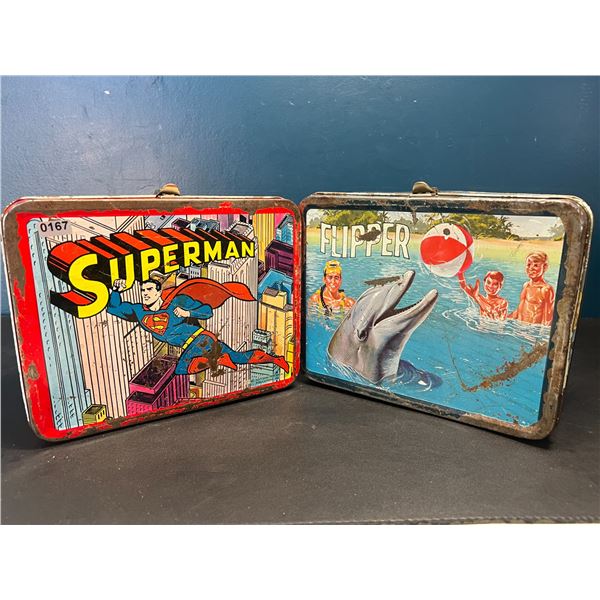 Lot of 2 Vintage Lunchboxes - Superman & Flipper