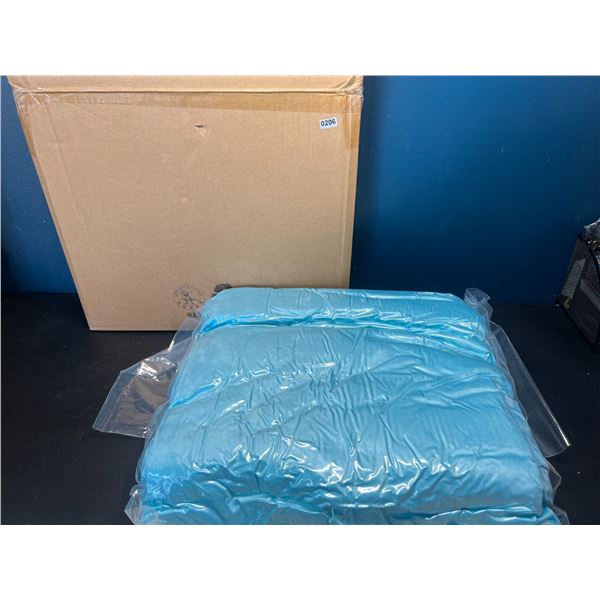 Lot of 1 Blue Queen Ultra Soft Fleece Plush Blanket - 90x90"