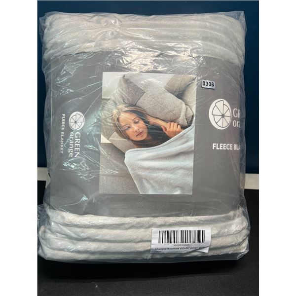 Lot of 1 Sherpa Fleece Blanket - Grey