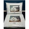 Image 1 : Lot of Pillow Inserts - Set of 4 Pillows - 20x20 inch Size