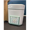 Image 2 : Lot of 1 TLOG Mini Rice Cooker