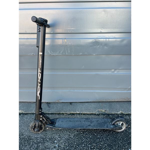 Lot of 1 Jack Hot Carbon E-Scooter - Used/As Is