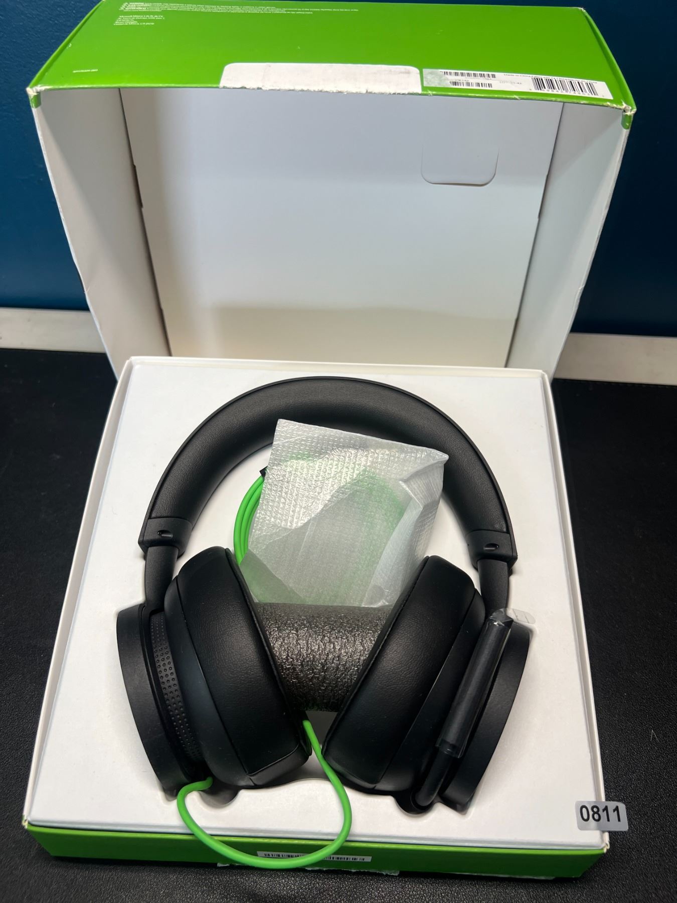 Lot of 1 Microsoft Xbox Stereo Headset
