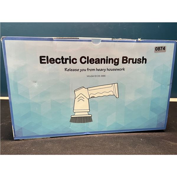 Lot of 1 Electric Spin Cleaning Brush w/ Assorted Heads