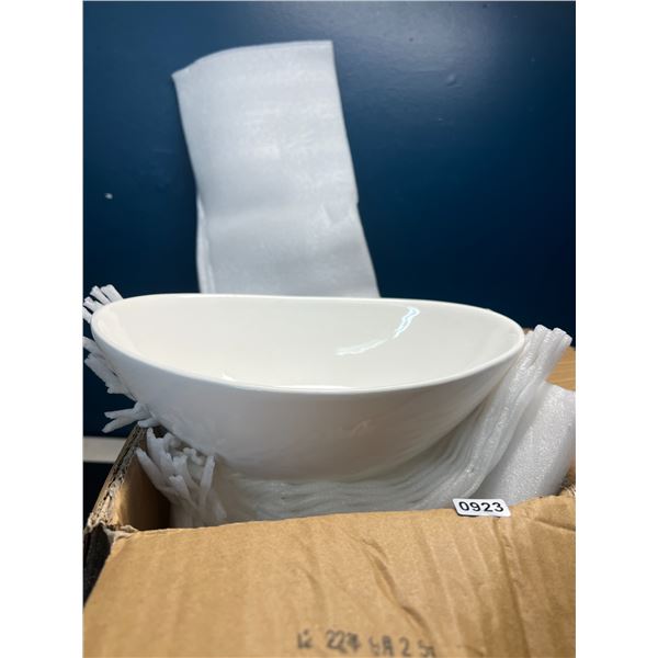 Lot of Ceramic Bowls (4pcs)