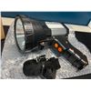 Image 2 : Lot of 1 Gun Type Handheld SearchLight/Spotlight