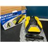 Image 1 : Lot of 1 Portable Air Compressor