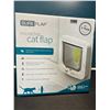 Image 1 : Lot of 1 SureFlap Microchip Cat Flap for Doors