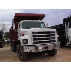 1990 INTERNATIONAL 2654 T/A DUMP