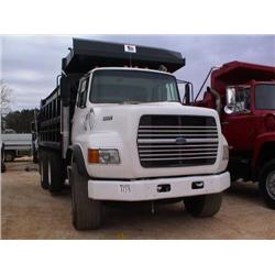 1993 FORD L9000 T/A DUMP