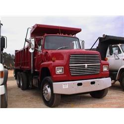 1975 FORD LT9000 T/A DUMP