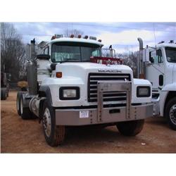 1995 MACK RD688S TRUCK TRACTOR