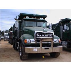 2004 MACK CV713 GRANITE TRI-AXLE DUMP