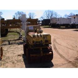 RAMMAX RW1404 TRENCH ROLLER