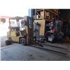 Image 1 : KOMATSU Fork Lift 4500lbs 4 stages with extension Forks and extra set of back tires