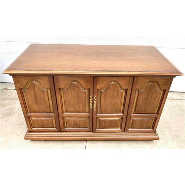 VINTAGE WOODEN CONSOLE