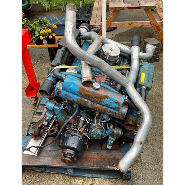 1980s 454 Marine 1std 1 reverse rotation w/velvet drives - Marine Engine