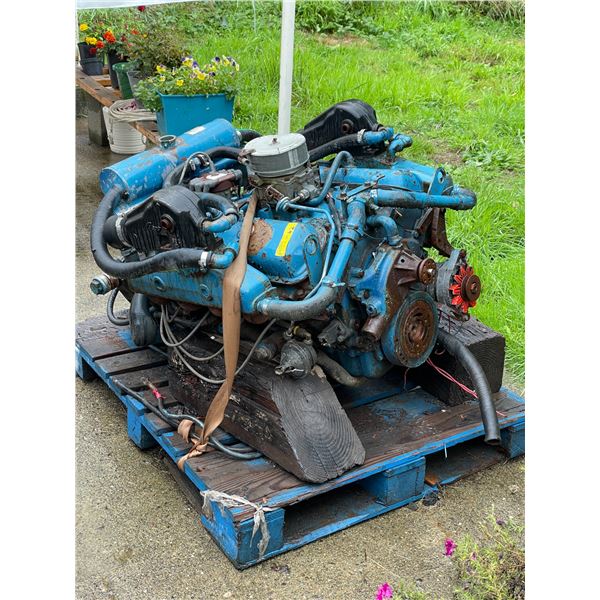 1980s 454 Marine 1std 1 reverse rotation w/velvet drives - Marine Engine