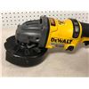 Image 2 : DEWALT FLEXVOLT 60V MAX Lithium-Ion Cordless Brushless 4-1/2-inch Angle Grinder w/ battery- model DC