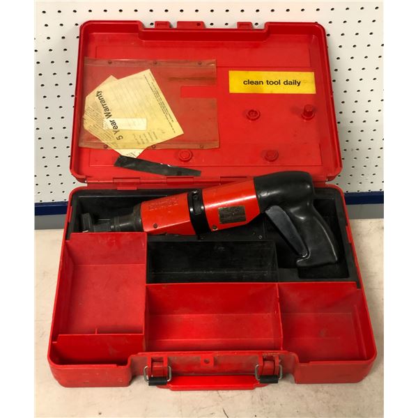 Hilti DX400B Powder Actuated tool w/ Case