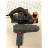 Image 1 : Group of 2 assorted tools - includes WEN 6530 electric planer & LS-323 1500W Corded Heat Gun