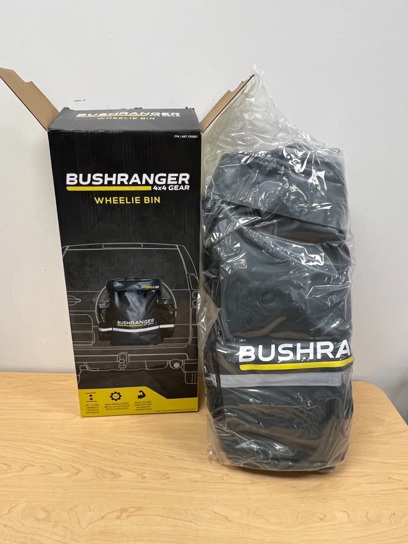 Bush Ranger Rack Sack Bushranger 4x4 Gear Wheelie Bag as pictured - see photos for size/details
