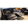 Image 10 : Leather 2 Seat Recliner cat B