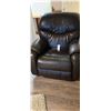 Image 1 : Lazy Boy Recliner Cat B